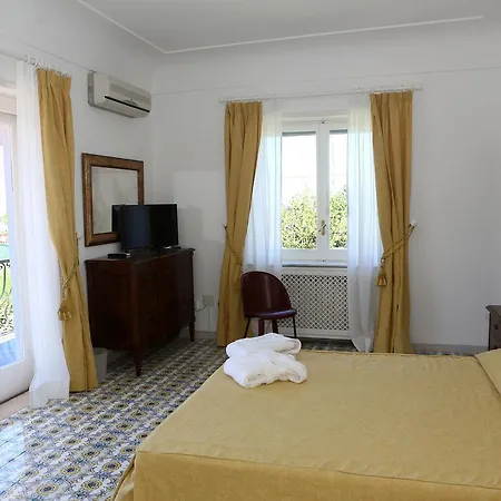 La Cicas Anacapri (Isola di Capri)