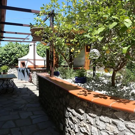 Bed & Breakfast La Cicas